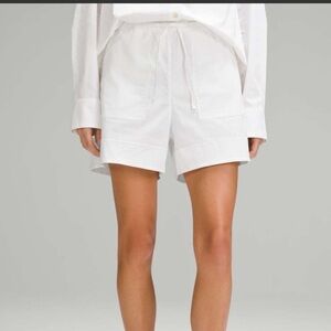lululemon athletica White Cotton-Blend Poplin High-Rise Shorts-4"